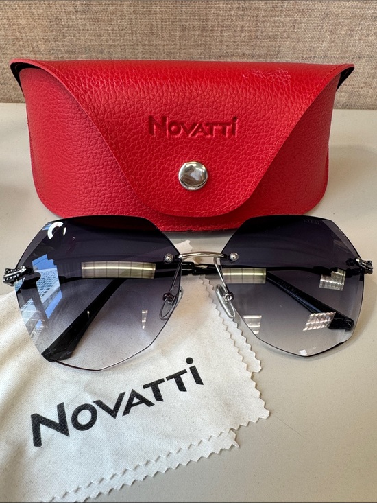 Novatti Accessories - Authentic Novattti Women’s Rimless Gradient Gray Italian Sunglasses NEW